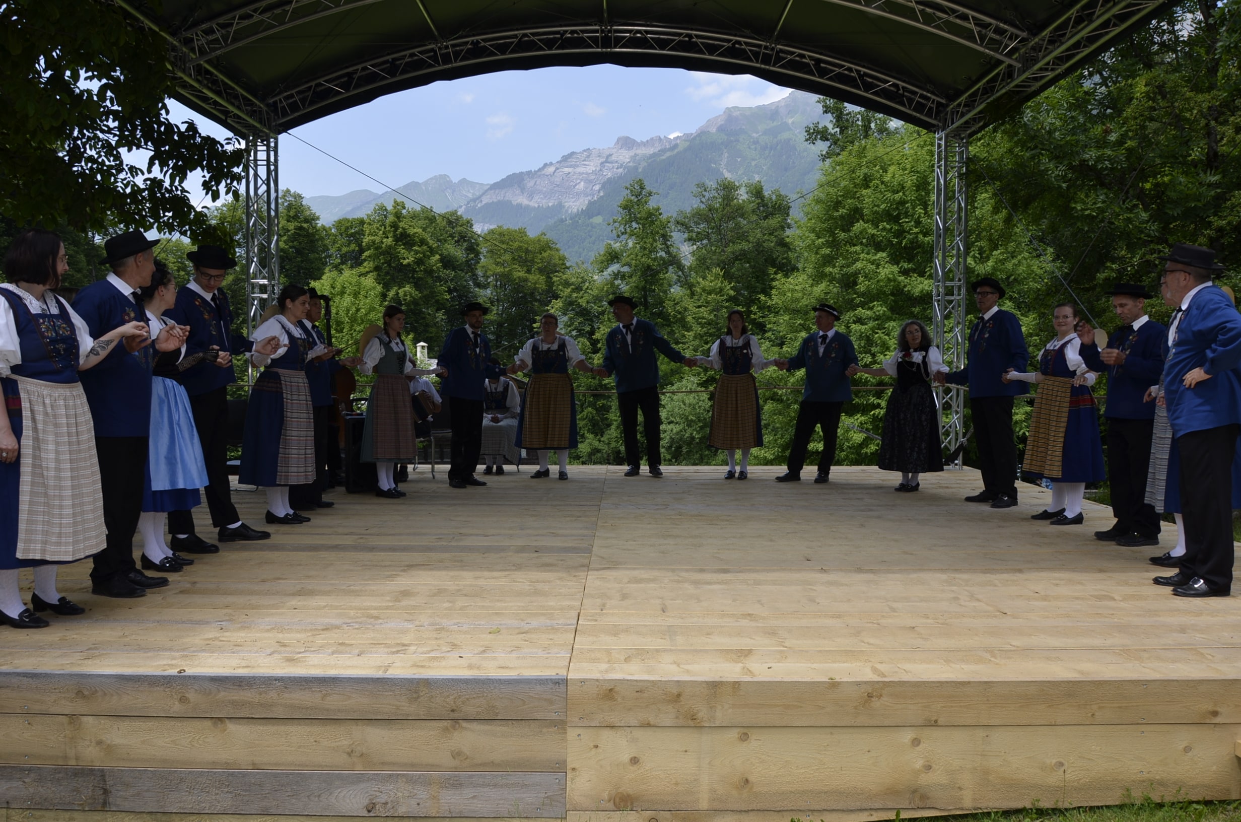 _DSC2111-min.JPG